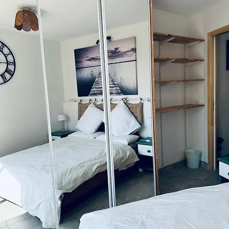 Mini Foyer Dans Camping-car - Un Adulte Lejlighed Lézignan-Corbières